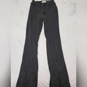 Vibrant Miu black split hem boot-cut jeans - size 5(w26)